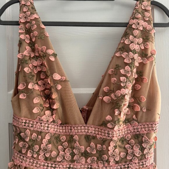 Black Tie Formal Dress: Bronx and Banco Megan Maxi Dress (M) - Picture 2 of 8